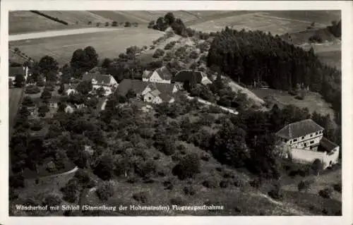 Ak Göppingen in Württemberg, Burg Hohenstaufen, Fliegeraufnahme, Wäscherhof mit Schloss