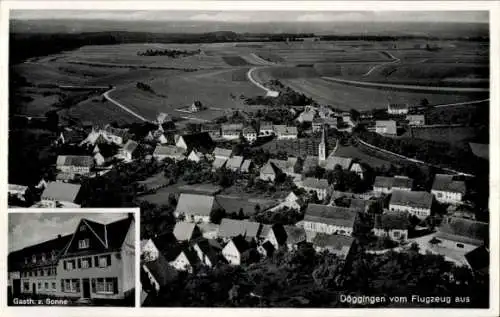 Ak Döggingen Bräunlingen in Baden Württemberg, Luftbild vom Ort, Gasthof zur Sonne