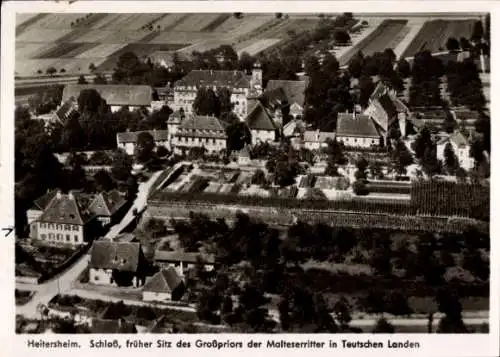 Ak Heitersheim im Schwarzwald, Schloss, Fliegeraufnahme