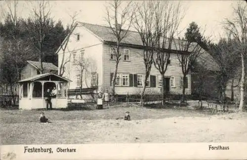 Ak Festenburg Altenau Schulenberg Clausthal Zellerfeld im Oberharz, Forsthaus, Anwohner