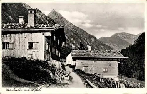 Ak Gerstruben Oberstdorf im Oberallgäu, Wohnhäuser am Hang, Blick zum Höfats