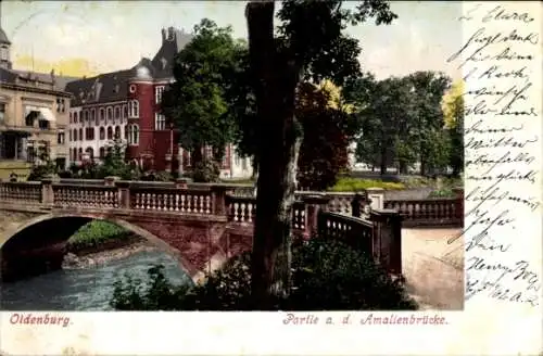 Ak Oldenburg in Niedersachsen, Partie an der Amalienbrücke, Fluss, Häuser