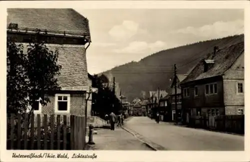 Ak Unterweißbach im Thüringer Wald, Blick in die Lichtestraße, Anwohner