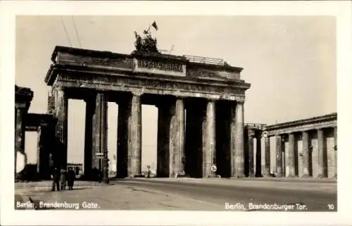 Ak Berlin Mitte, Brandenburger Tor