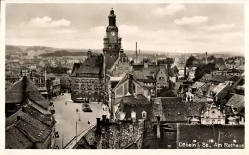 Ak Döbeln in Sachsen, Partie am Rathaus mit Denkmal