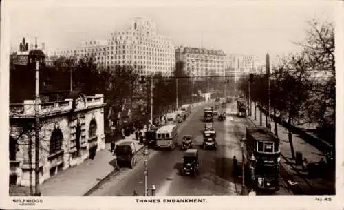 Ak Selfridge Thames London England, Ufer, Straßenbahn, Verkehr