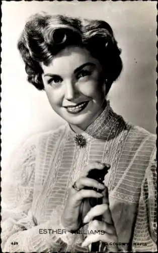 Ak Schauspielerin Esther Williams, Portrait