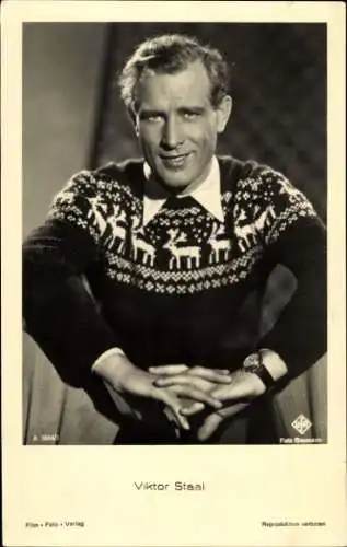 Ak Schauspieler Viktor Staal, Portrait, Pullover