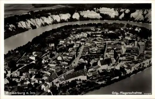 Ak Wasserburg am Inn Oberbayern, Fliegeraufnahme