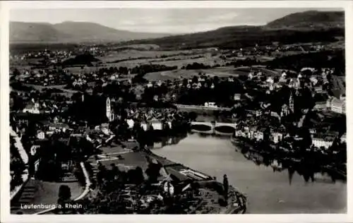 Ak Laufenburg am Hochrhein, Fliegeraufnahme, Brücke