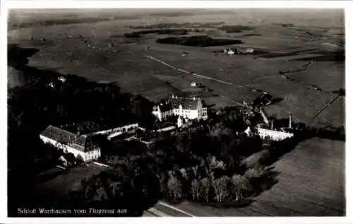 Ak Warthausen in Baden Württemberg, Fliegeraufnahme, Schloss