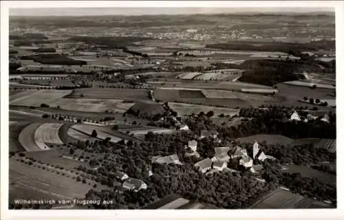 Ak Wilhelmskirch Wolketsweiler Horgenzell in Oberschwaben Württemberg, Wilhelmskirch vom Flugz...