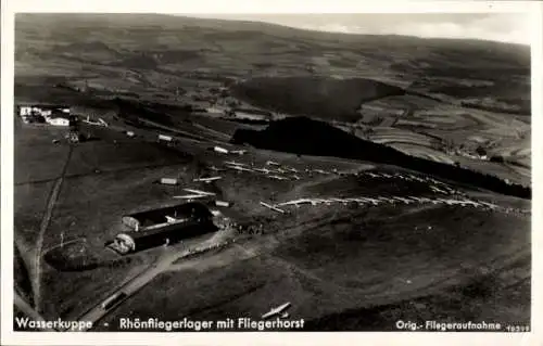 Ak BERG WASSERKUPPE befindet sich in Gersfeld,  Rhönfliegerlager mit Fliegerhorst