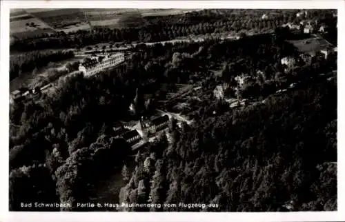 Ak Bad Schwalbach im Taunus, Partie b. Haus Paulinenberg vom Flugzeug aus