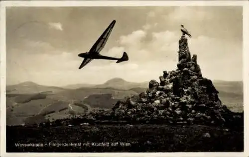 Ak Gersfeld in der Rhön, Fliegerdenkmal mit Kronfeld auf Wien, Wasserkuppe