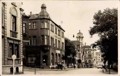 Ak Zeulenroda in Thüringen, Karl Marx Straße mit Veteranenheim