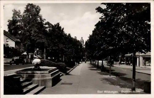 Ak Bad Wildungen in Hessen, Brunnen-Allee