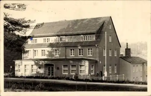 Ak Lössau Schleiz im Vogtland Thüringen, Blick auf das Reichsbahn Ferienheim