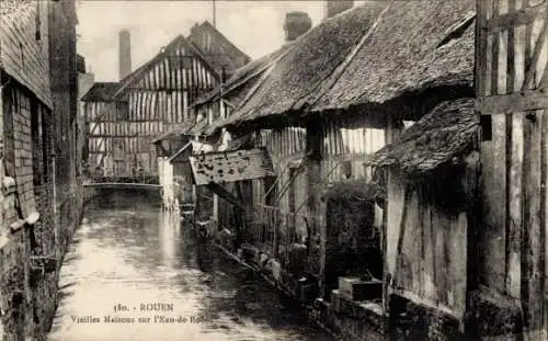 Ak Rouen Seine Maritime,  Fachwerkhäuser am Wasser