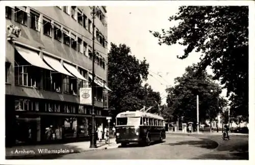 Ak Arnhem Gelderland Niederlande, Willemsplein