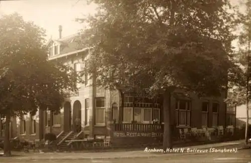 Ak Arnhem Gelderland Niederlande, Hotel N. Bellevue, Sonsbeek