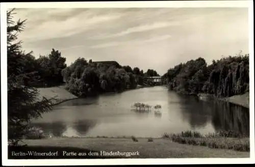 Ak Berlin Wilmersdorf, Partie aus dem Hindenburgpark