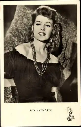 Ak Schauspielerin Rita Hayworth, Portrait