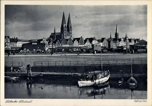 Ak Lübeck Altstadt, Blick auf Häuser, Freitag und Co. 