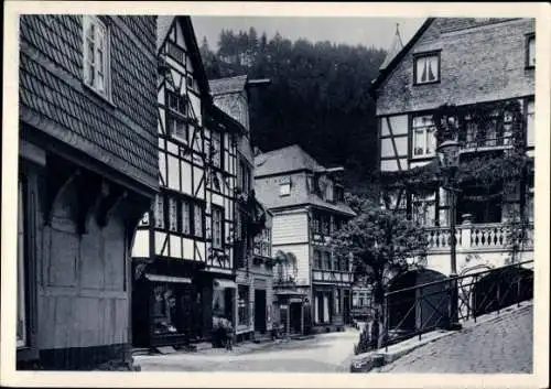 Ak Monschau Montjoie in der Eifel, Rurstraße, Fachwerk