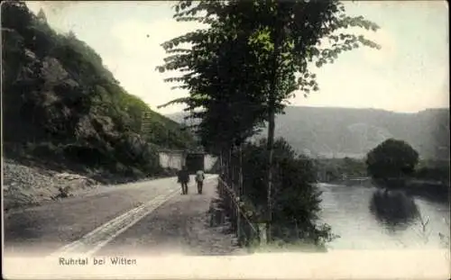 Ak Witten im Ennepe Ruhr Kreis, Ansicht des Ruhrtals, Passanten