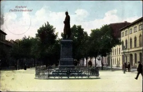 Ak Krefeld, Blick auf das Moltkedenkmal am Marktplatz 