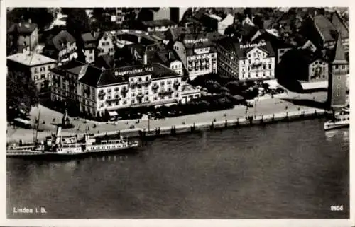 Ak Lindau Bodensee, Bayerischer Hof, Seegarten, Reutemann, Fliegeraufnahme