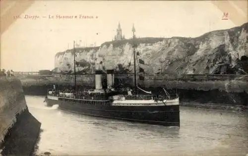 Ak CGT French Line Dieppe, Blick auf Dampfer France