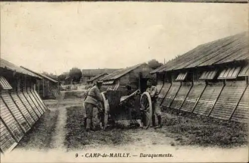 Ak Mailly le Camp Aube, Camp de Mailly, Baracken, Geschütz