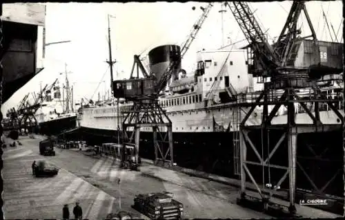 Ak Le Havre Seine Maritime, Le paquebot De Grasse au quai Joannes Couvert