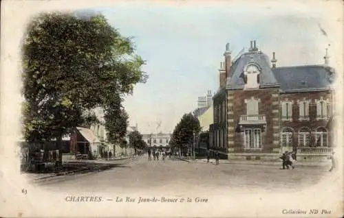 Ak Chartres Eure et Loir, la Rue Jean-de-Beauce et la Gare