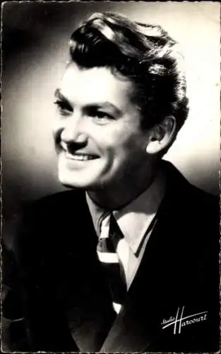 Ak Schauspieler Jean Marais, Portrait, Anzug