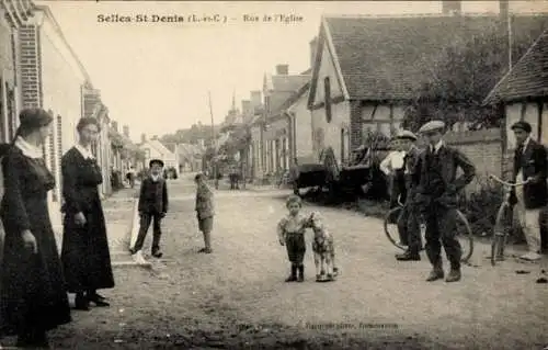 Ak Selles Saint Denis Loir et Cher, Kirchenstraße, Anwohner