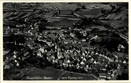 Ak Heidelsheim Bruchsal im Kraichgau, Heidelsheim (Baden) vom Flugzeug aus