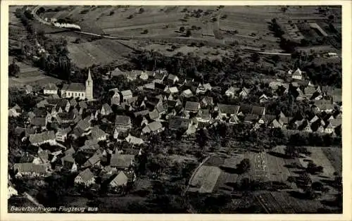 Ak Bauerbach Marburg an der Lahn, Schwarz-weiß Luftbild von Bauerbach. Deutlich zu erkennen is...