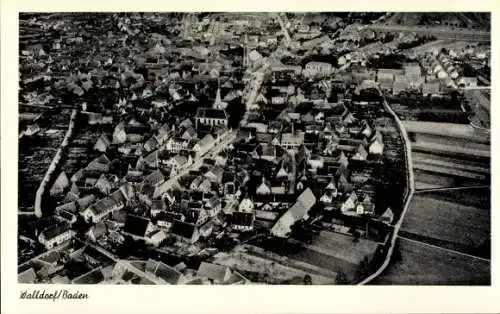 Ak Walldorf in Baden Württemberg, Fliegeraufnahme, Stadtpanorama