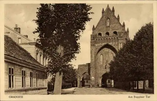 Ak Gransee in Brandenburg, Am Ruppiner Tor