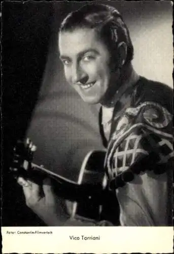 Ak Schauspieler und Sänger Vico Torriani, Portrait mit Gitarre