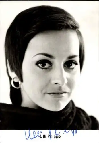 Ak Schauspielerin Ulli Philipp, Portrait, Autogramm