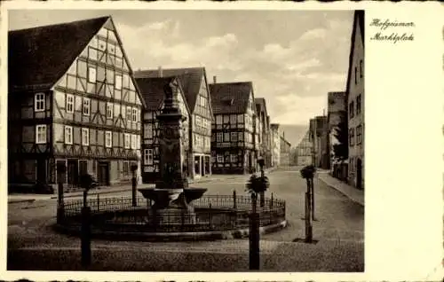 Ak Hofgeismar in Hessen, Marktplatz, Brunnen