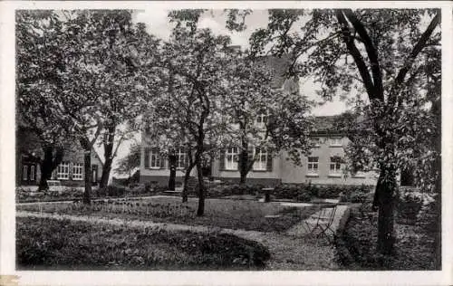 Ak Vrasselt Emmerich, Erholungsheim, Garten, Stühle