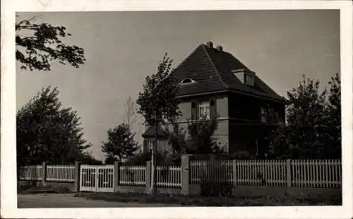 Foto Ak Mettmann in Nordrhein Westfalen, Neandertal, Wohnhaus