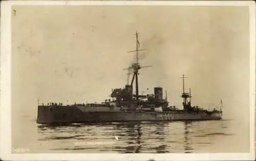 Foto Ak Britisches Kriegsschiff, HMS Dreadnought, Royal Navy