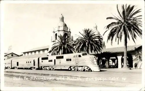 Foto Ak San Diego Kalifornien USA, Bahnhof, Santa Fe Streamliner, Eisenbahn