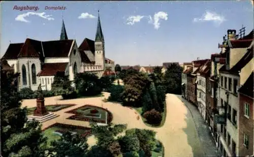 Ak Augsburg in Schwaben, Domplatz, Denkmal